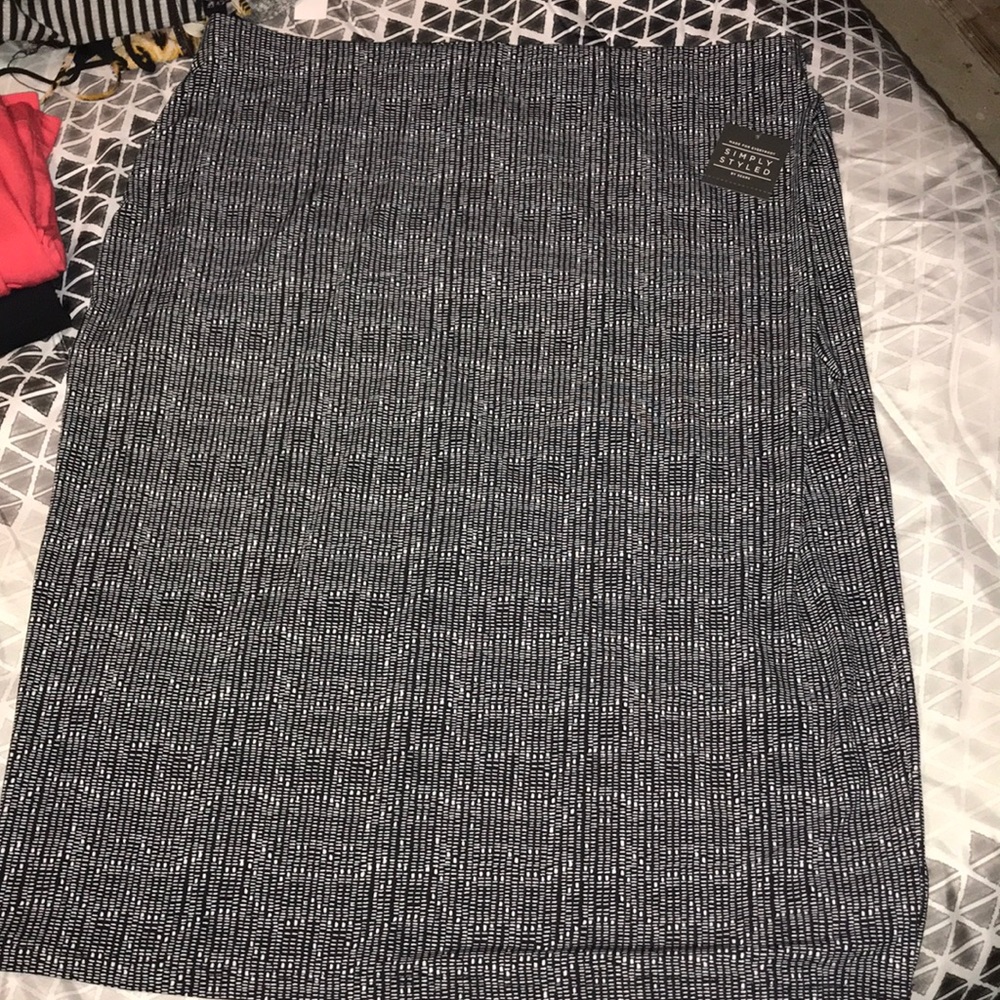 Pencil skirt